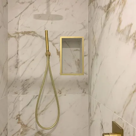 Chic - Les Toits De Sainte-ursule Монпелье